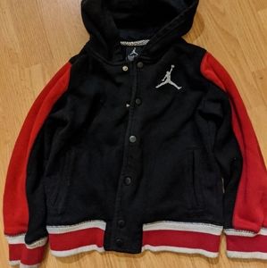 Used Jordan sweater with hood